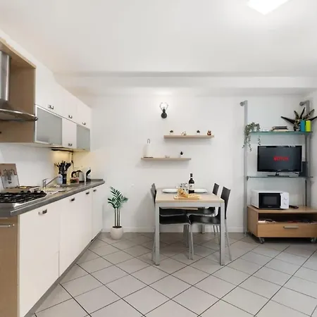 Apartament Modern Retreat Corso Buenos Aires Mi Wifi And Ac Mediolan